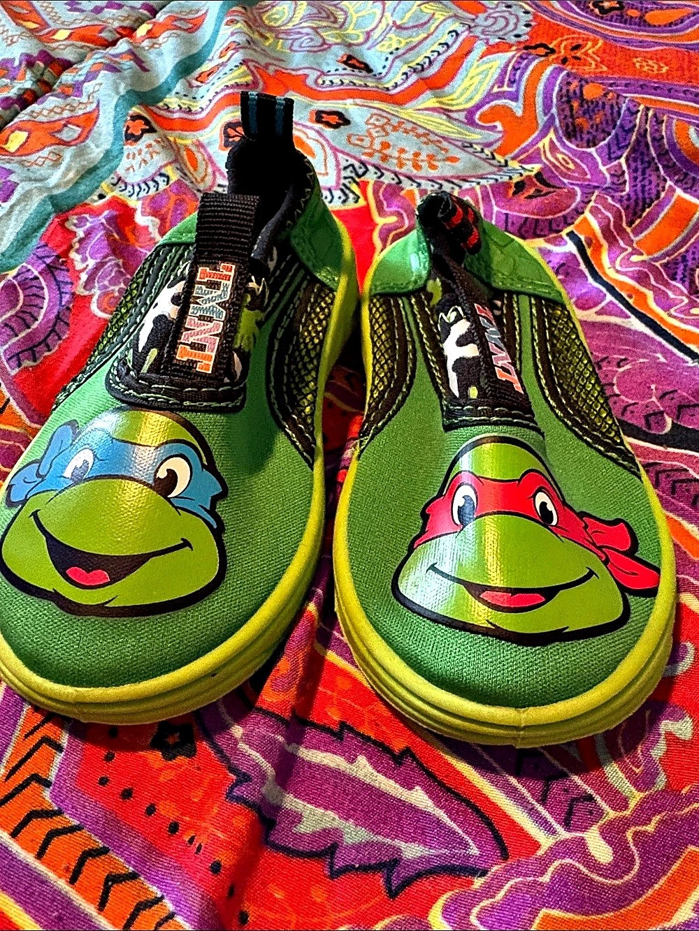 Nickelodeon Teenage Mutant Ninja Turtles Water Shoes Green & Yellow Baby 5 - Picture 2 of 4